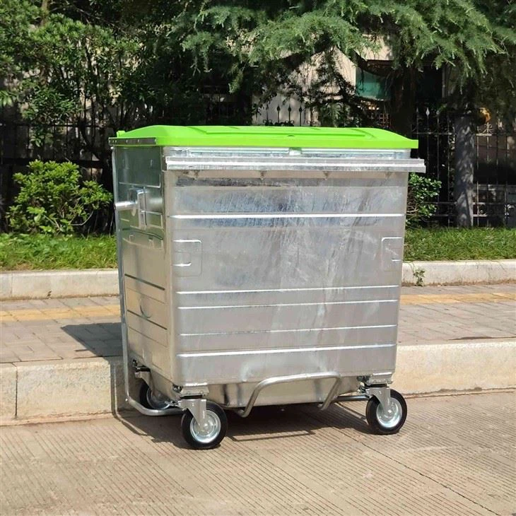 Outdoor Park Trash Cans
